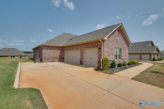 217 Maureen Dr SW in Madison, AL - Building Photo - Building Photo