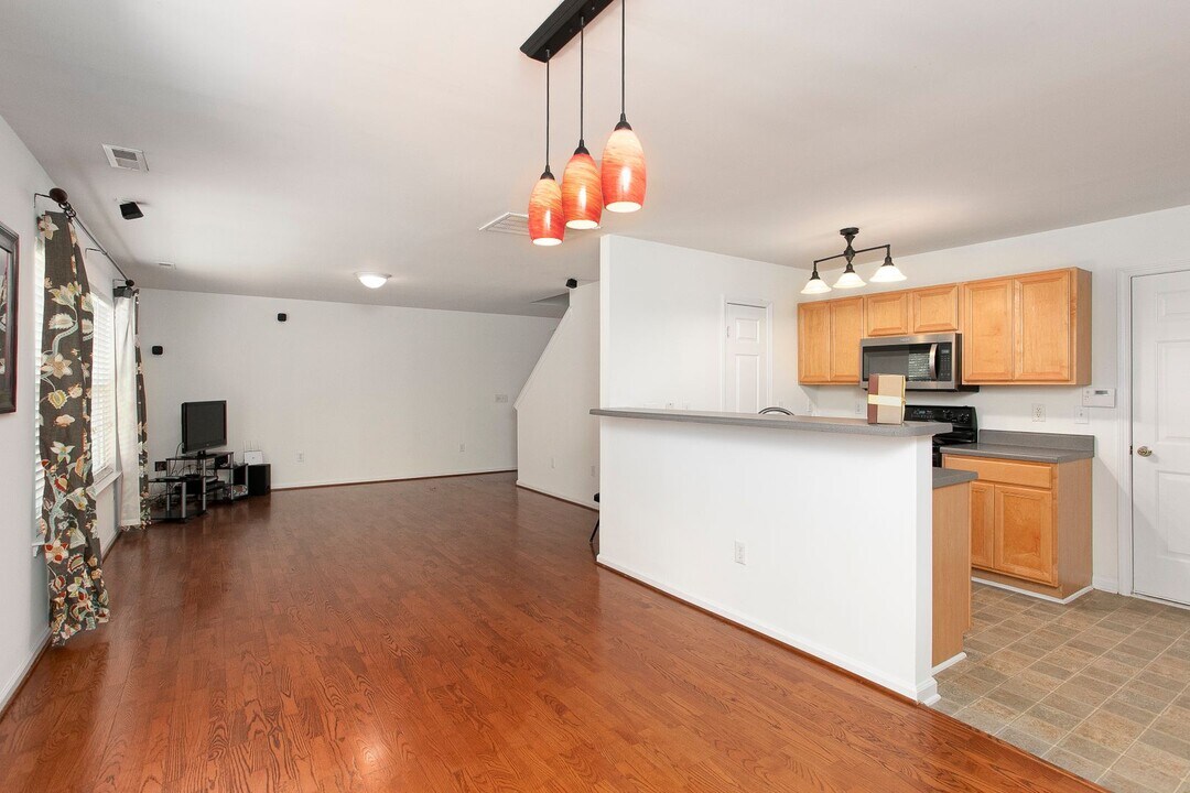 1119 Orchard Oriole Ln in Durham, NC - Building Photo