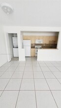 4570 NW 79th Ave in Doral, FL - Building Photo - Building Photo