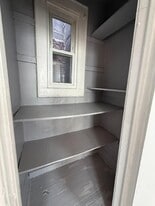 137 Goodwin Ave in Newark, NJ - Building Photo