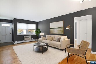 53 Regency in Ramsey, NJ - Building Photo - Building Photo