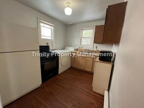 620.5 Locust Ave in Clarksburg, WV - Building Photo - Building Photo