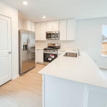 861 Vlg Brk Dr in Willis, TX - Building Photo - Building Photo