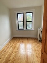 10 Glenville Ave, Unit 2 in Boston, MA - Building Photo - Building Photo