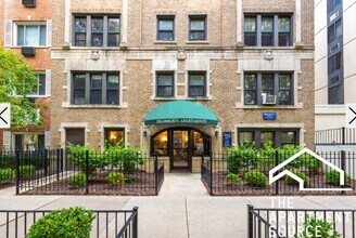 1347 N Dearborn St, Unit 3 in Chicago, IL - Building Photo - Building Photo