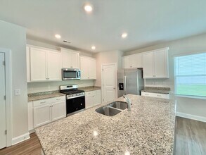 7312 Vanover Dr in Raleigh, NC - Building Photo - Building Photo