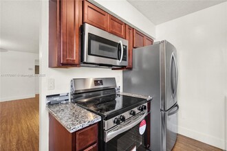 1150 N Liberty Ave in Homestead, FL - Building Photo - Building Photo