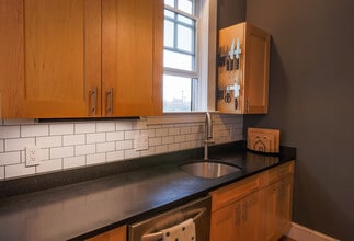 80 Webster Ave, Unit 2H in Somerville, MA - Building Photo - Building Photo