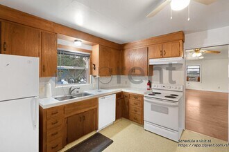 1609 Virginia Ave in West Sacramento, CA - Building Photo - Building Photo