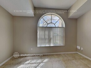 19730 SW 87th Pl in Cutler Bay, FL - Foto de edificio - Building Photo