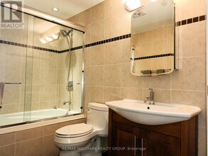 90 George St in Ottawa, ON - Building Photo - Building Photo