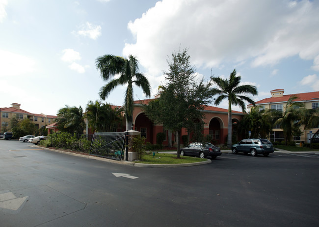 The Tides of Pelican Landing in Bonita Springs, FL - Building Photo - Building Photo