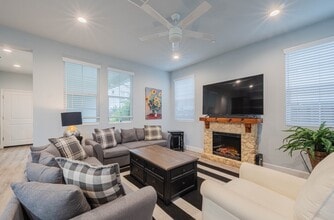 588 Rosa Monte Wy in Marina, CA - Building Photo - Building Photo