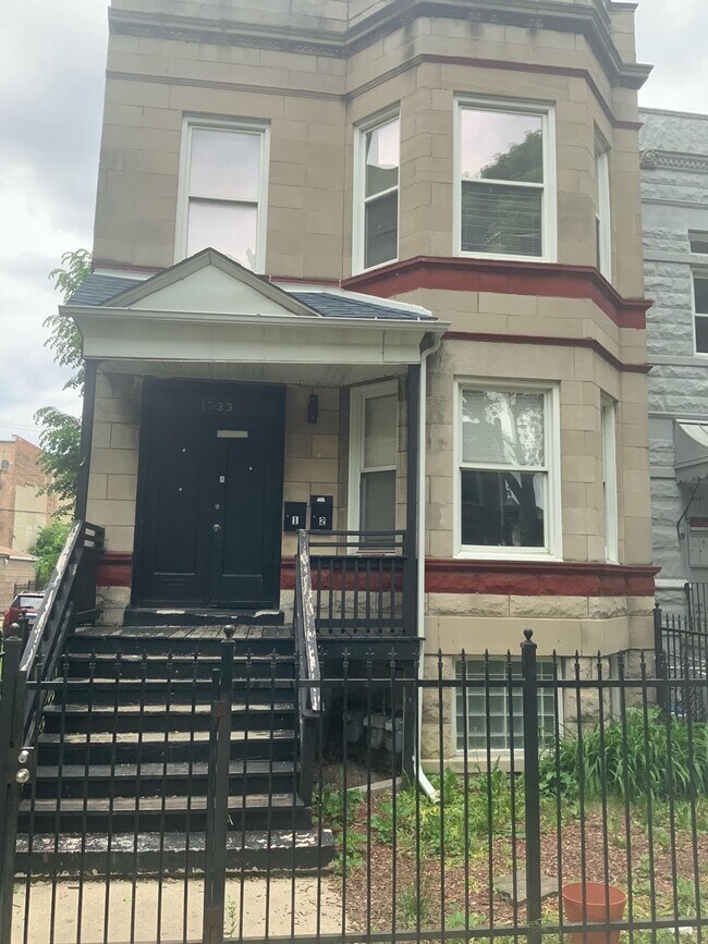 property at 1533 S Spaulding Ave