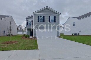 135 Overstreet Way in Springfield, GA - Building Photo