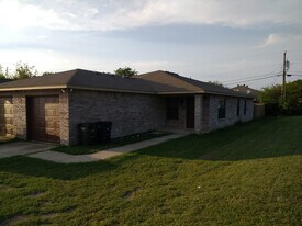 8124 Doreen Ave in Fort Worth, TX - Building Photo