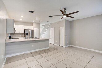 389 NE 208th Terrace in Miami, FL - Building Photo - Building Photo