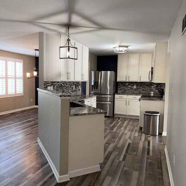 61 Wyndgate Trail Ct in Lake St. Louis, MO - Building Photo - Building Photo