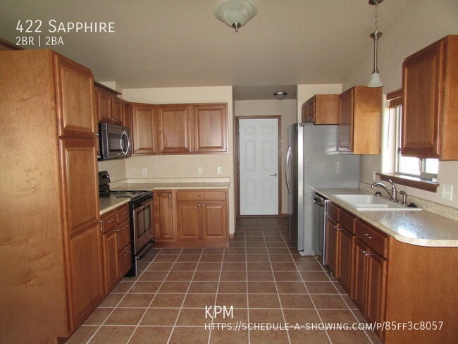 422 Sapphire Ln in Rapid City, SD - Building Photo - Building Photo
