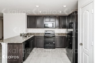 8419 Indian Laurel Ln in Brooksville, FL - Foto de edificio - Building Photo