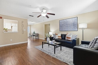 Polo Club Tallahassee in Tallahassee, FL - Building Photo - Building Photo