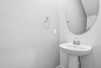 2631 Silverheels Dr in Loveland, CO - Building Photo - Building Photo