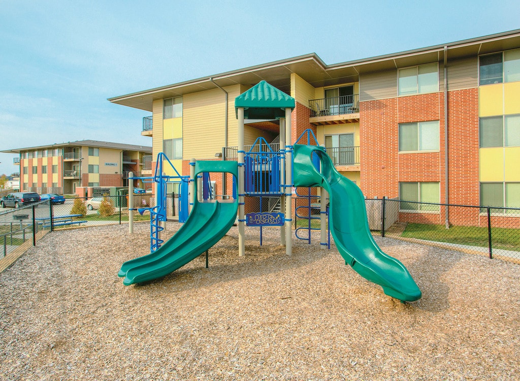 Melbourne Apartments in Des Moines, IA