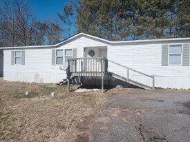9 Misty Mountain Way in Candler, NC - Building Photo