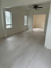 419 S M St, Unit B in Lake Worth, FL - Building Photo - Building Photo