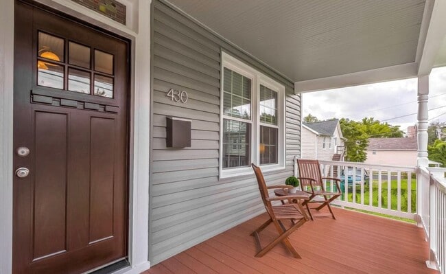 430 E Pennsylvania Ave in Towson, MD - Foto de edificio - Building Photo