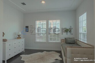 1100 Redbrick Ln in Justin, TX - Building Photo - Building Photo