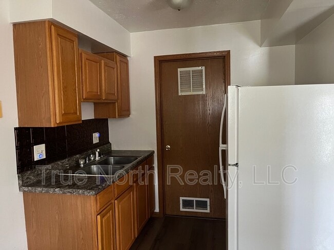 property at 2582 Dresden St