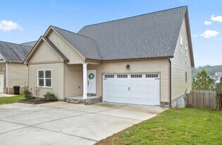 8492 Standifer Gap Rd in Chattanooga, TN - Building Photo