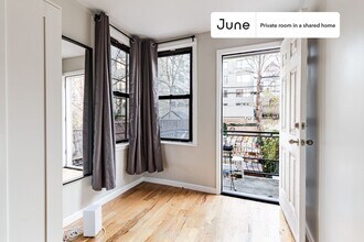 Room in Shared 3 bed/2 bath home in New York, NY - Foto de edificio - Building Photo
