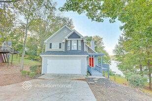 695 Shore Pl in Lithonia, GA - Building Photo