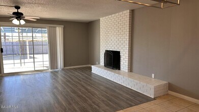 219 N Norma St in Ridgecrest, CA - Building Photo - Building Photo