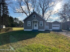 740 Watervliet Shaker Rd in Latham, NY - Building Photo