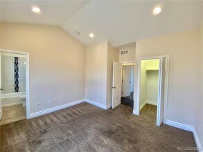 948 S Utica St in Denver, CO - Building Photo - Building Photo
