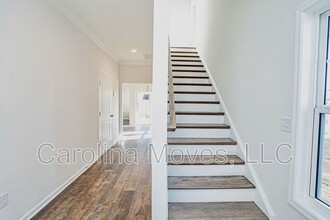 300 Trail Branch Ct in Greer, SC - Building Photo - Building Photo