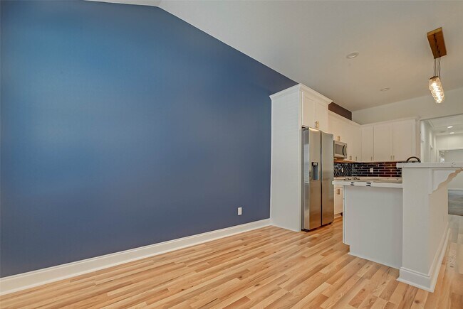 property at 4934 Malmedy Rd