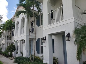 1317 Piazza Pitti in Boynton Beach, FL - Building Photo - Building Photo