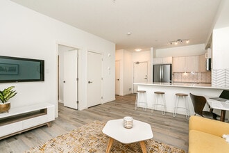 Solis Giroux in St. Albert, AB - Building Photo - Building Photo