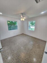 505 NE 3rd Ave in Delray Beach, FL - Foto de edificio - Building Photo