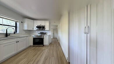 1426 40th St S in St. Petersburg, FL - Building Photo - Building Photo