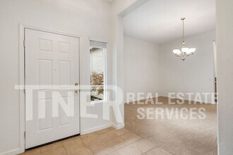 6025 CreekBerry Wy in El Dorado Hills, CA - Foto de edificio - Building Photo