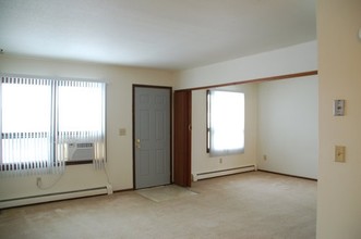 Pines Apartments in Minot, ND - Building Photo - Building Photo