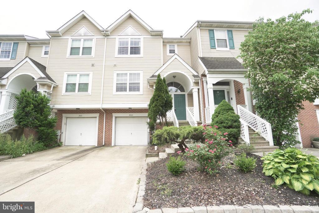 3002 Harvard Dr in North Wales, PA - Building Photo
