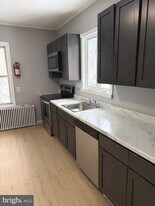 905 Stone Rd in Clementon, NJ - Building Photo