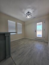 952 Rd 5858 in Cleveland, TX - Building Photo - Building Photo