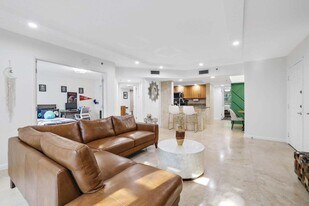 3143 Clint Moore Rd in Boca Raton, FL - Building Photo